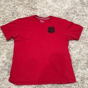 Red XL NIKE T-shirt.